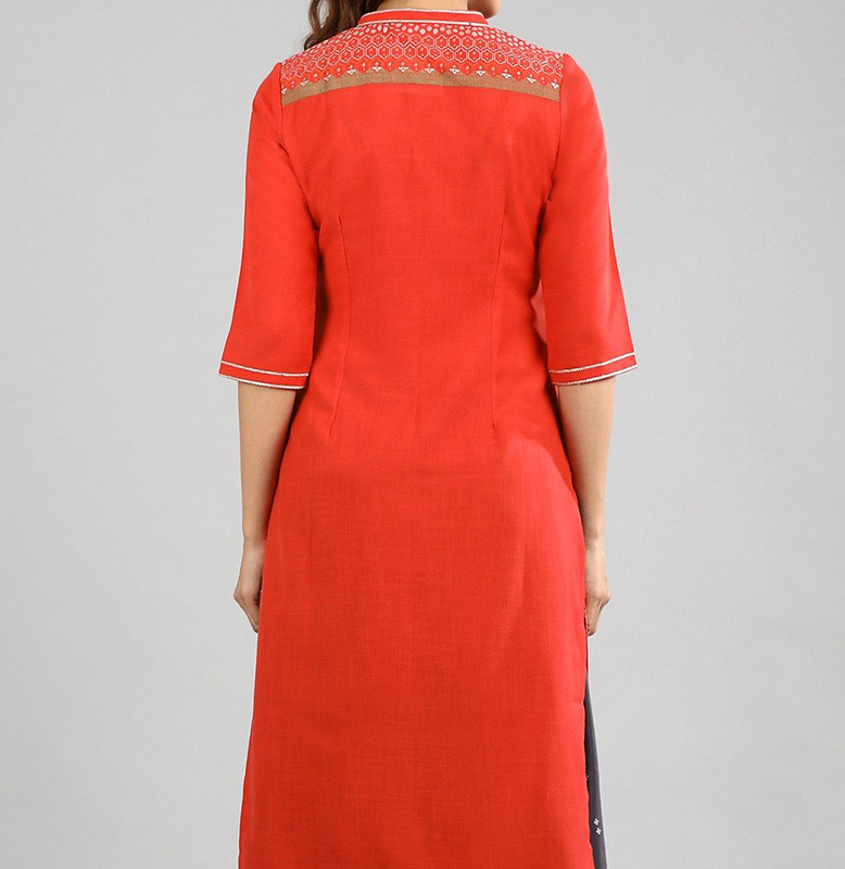 Aurelia Red Band Collar Printed Kurta
